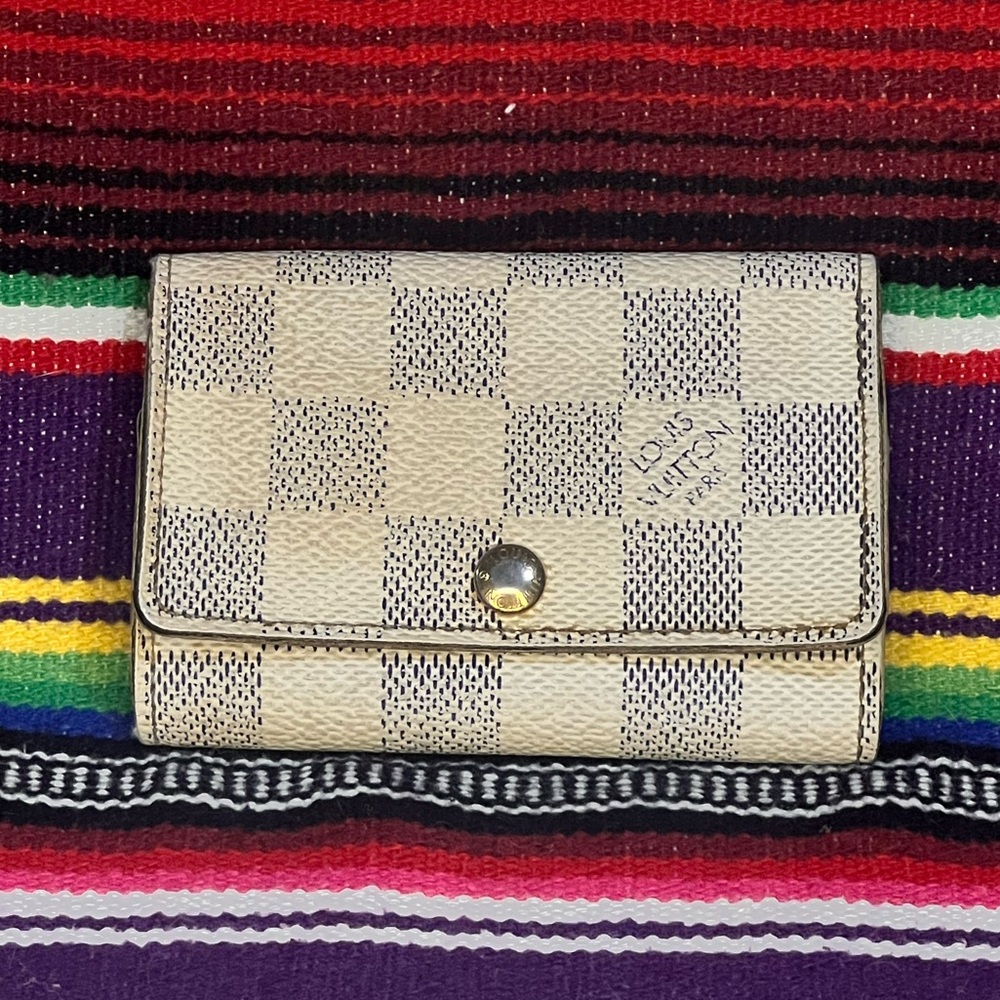 Louis Vuitton Vintage Cream Checkered Women's Key-holder Wallet